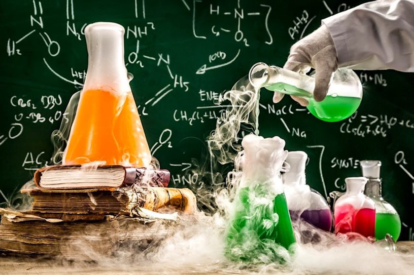 Les différents types de réactions chimiques (+exemples)